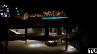 Знакомство на йоге перешло в анальные игры - с Марго фон Тиз по-другому никак